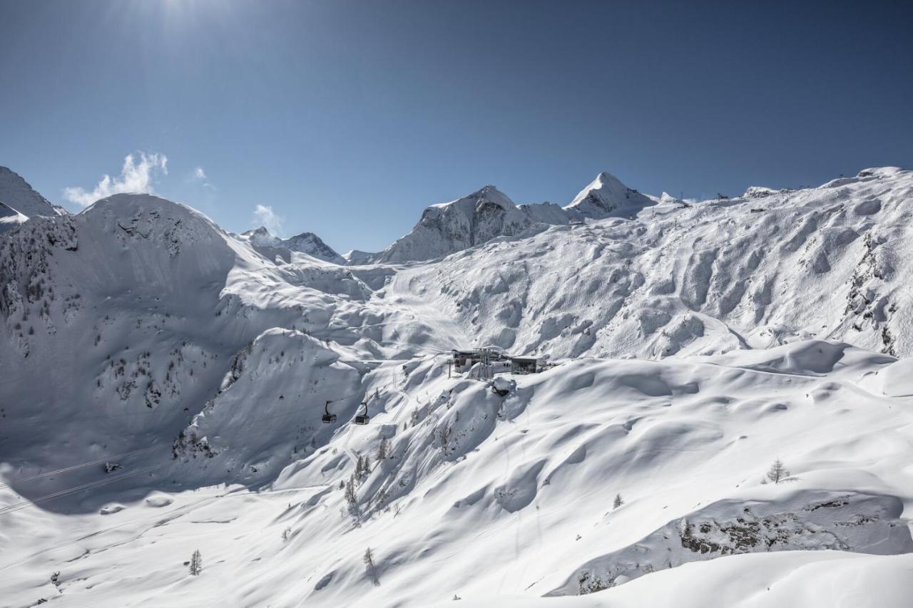 Aurora Mountain Chalet By We Rent, Summercard Included 카프룬 외부 사진