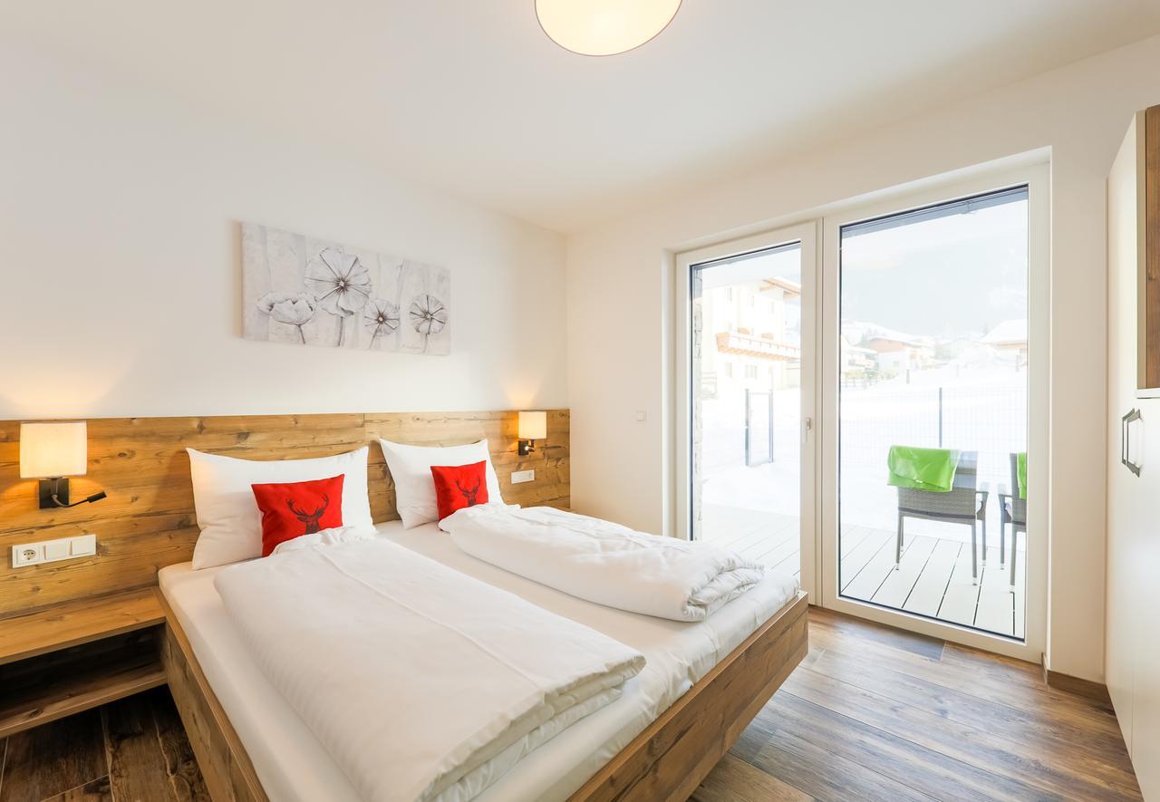 Aurora Mountain Chalet By We Rent, Summercard Included 카프룬 외부 사진