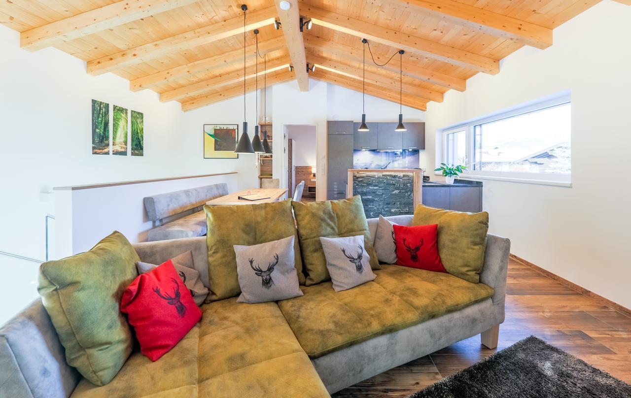 Aurora Mountain Chalet By We Rent, Summercard Included 카프룬 외부 사진