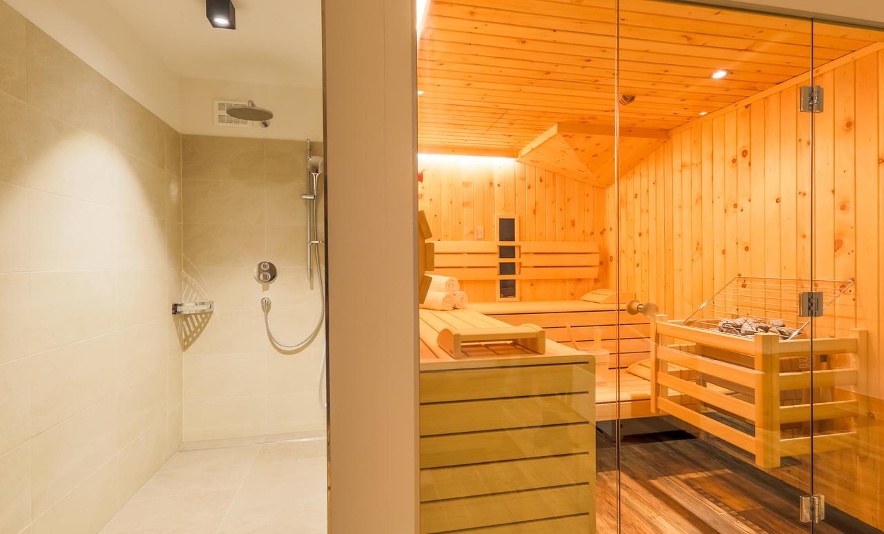 Aurora Mountain Chalet By We Rent, Summercard Included 카프룬 외부 사진