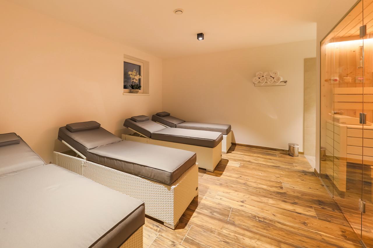 Aurora Mountain Chalet By We Rent, Summercard Included 카프룬 외부 사진