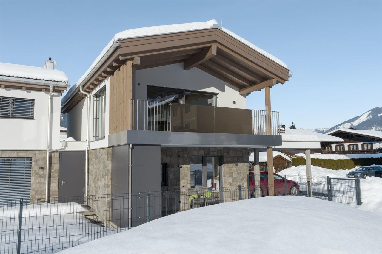 Aurora Mountain Chalet By We Rent, Summercard Included 카프룬 외부 사진