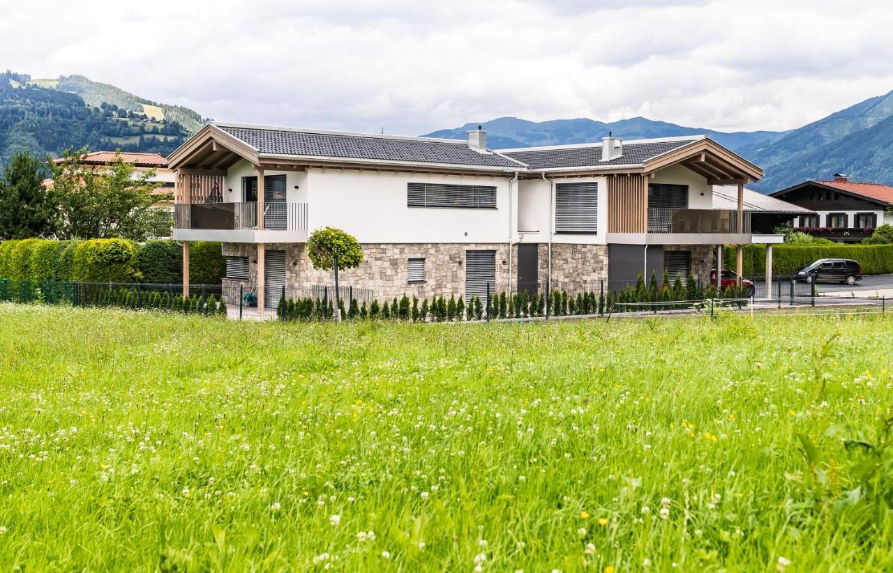 Aurora Mountain Chalet By We Rent, Summercard Included 카프룬 외부 사진